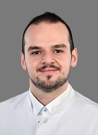 Omran Akkard 8087-1